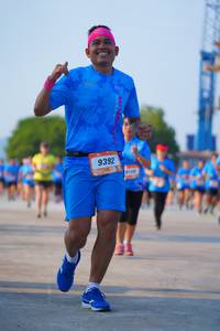 BIB: 9392
                            <button type="button" onclick="openModal(3240214)" class="btn btn-primary btn-sm float-right btn-popup" data-toggle="modal" data-target=".modal-high-quality">
                        <i class="fas fa-shopping-cart"></i> Add to Cart
                    </button>
                                            <button type="button" onclick="isThisMe(3240214, true)" class="btn btn-success btn-sm float-right btn-popup btn-isme hidden" data-toggle="tooltip" data-placement="bottom" title="นี่คือรูปของคุณใช่ไหม คลิกที่นี่เพื่อเอาเข้าอัลบั้ม">
                        <i class="fas fa-plus"></i> Add to album
                    </button>
                    <button type="button" onclick="isThisMe(3240214, false)" class="btn btn-warning btn-sm float-right btn-popup btn-isnotme hidden">
                        <i class="fas fa-ban"></i> Remove from album
                    </button>